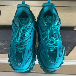 Balenciaga size 44